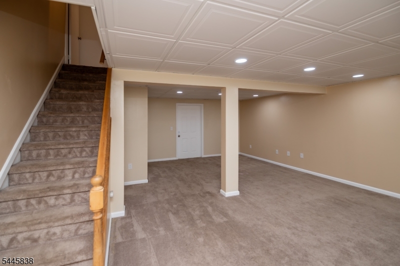 13229 Dell Place Stanhope NJ 07874