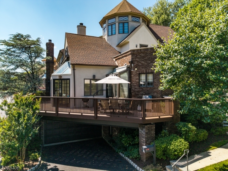 12 Kips Ridge Montclair NJ 07044