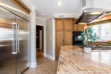 12 Kips Ridge Montclair NJ 07044