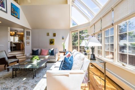 12 Kips Ridge Montclair NJ 07044