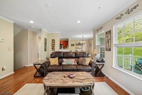 116 Wallace Court Green Brook NJ 08812