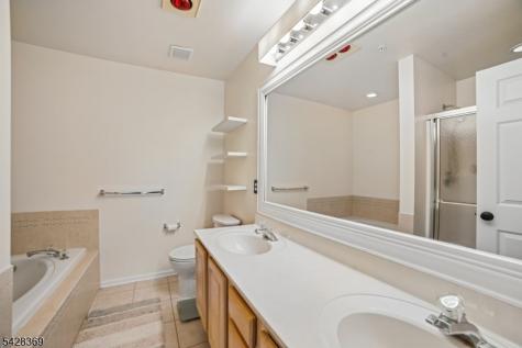 116 Wallace Court Green Brook NJ 08812