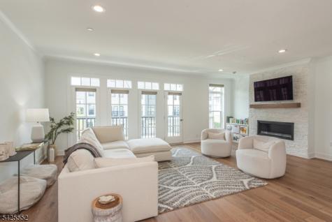 15 Cinnamon Drive Upper Saddle River NJ 07458