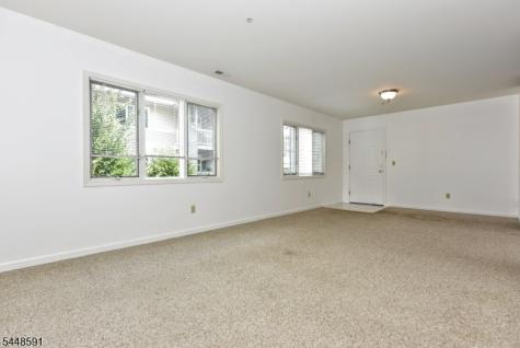 125 Orchard Park Allendale NJ 07401