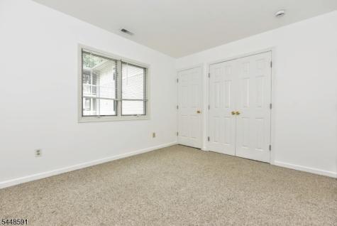 125 Orchard Park Allendale NJ 07401