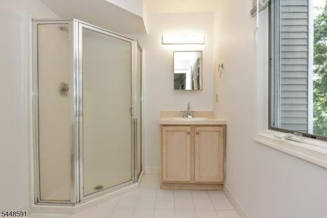 125 Orchard Park Allendale NJ 07401