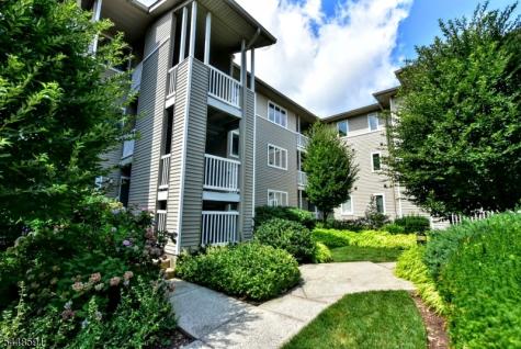 125 Orchard Park Allendale NJ 07401