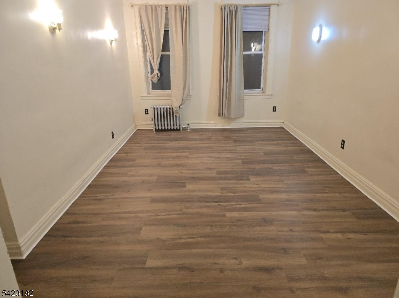 135 40th Union NJ 07087