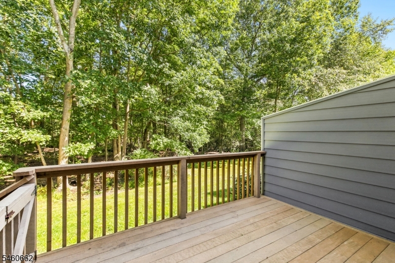 28 Raven Drive Morris NJ 07960