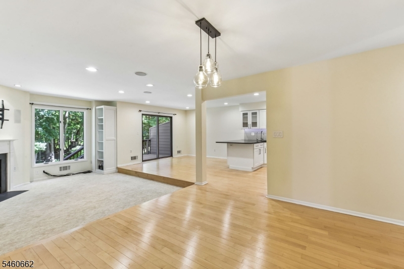 28 Raven Drive Morris NJ 07960