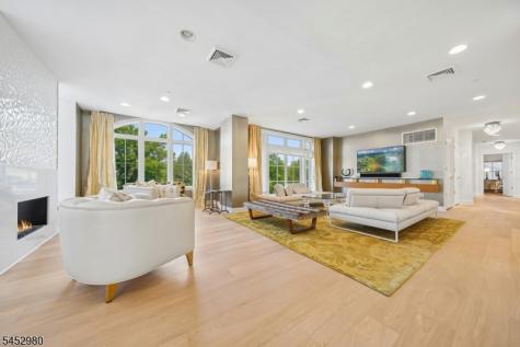 25 Sichel Court West Orange NJ 07052
