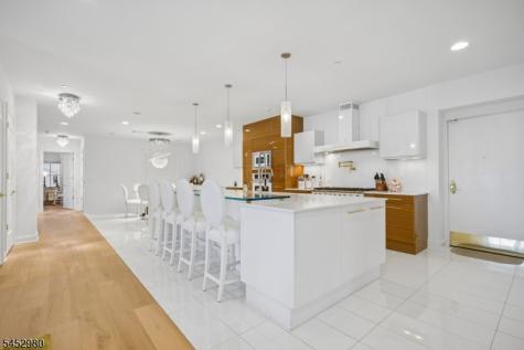 25 Sichel Court West Orange NJ 07052