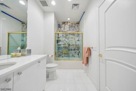 25 Sichel Court West Orange NJ 07052