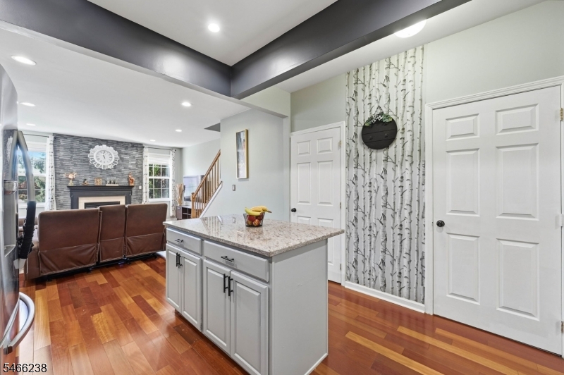 471 Hartford Drive Nutley NJ 07110