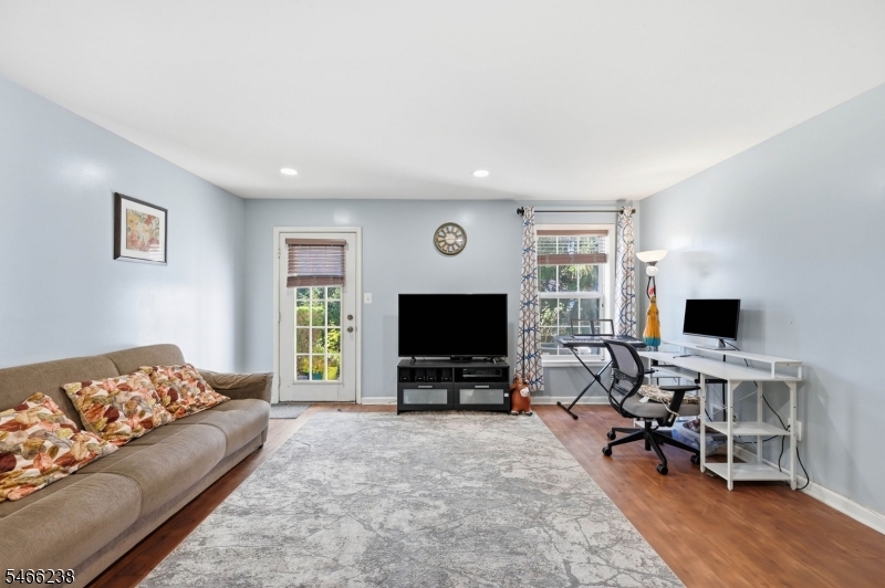 471 Hartford Drive Nutley NJ 07110