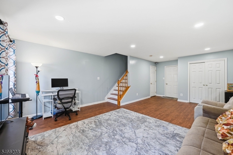 471 Hartford Drive Nutley NJ 07110