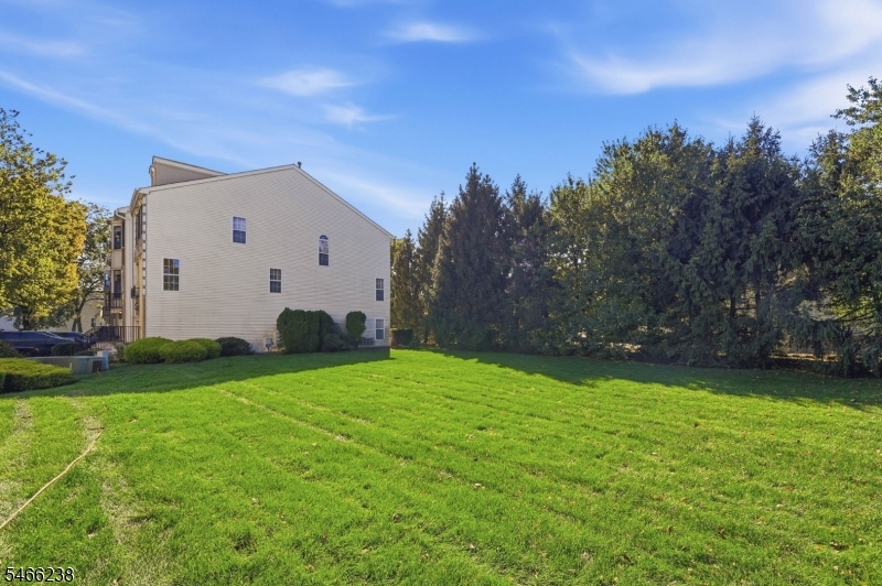 471 Hartford Drive Nutley NJ 07110