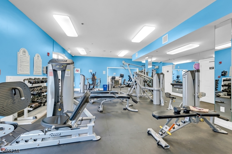 471 Hartford Drive Nutley NJ 07110