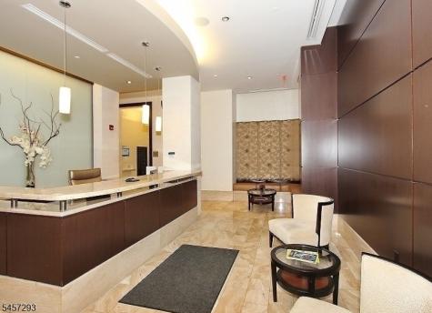 40 W Park Place Unit 513 Morristown NJ 07960