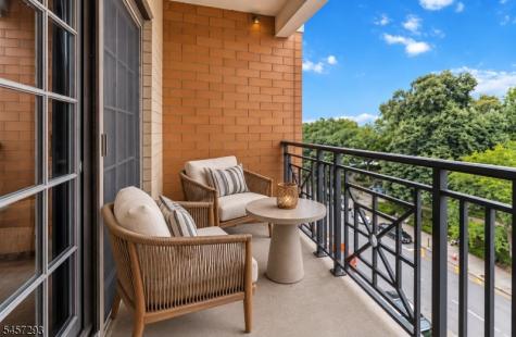 40 W Park Place Unit 513 Morristown NJ 07960