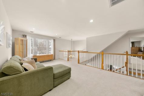 48 Bovensiepen Court Roseland NJ 07068