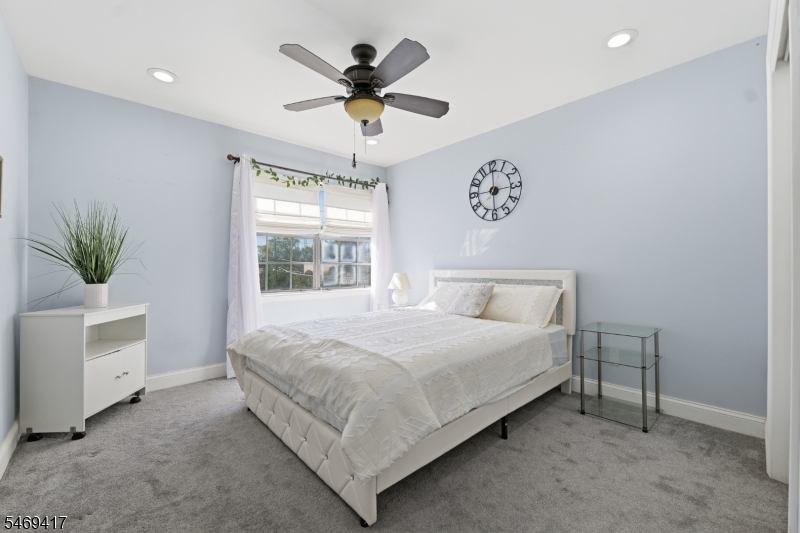 23 Powderhorn Court Woodbridge NJ 07095