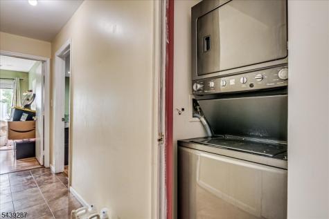1702 Amanda Court Piscataway NJ 08854