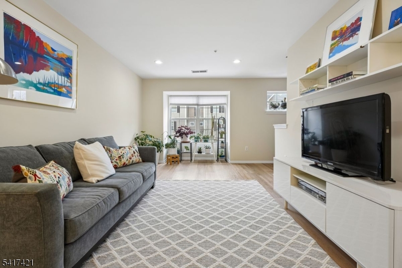 55 Greenbrook Drive Bloomfield NJ 07003