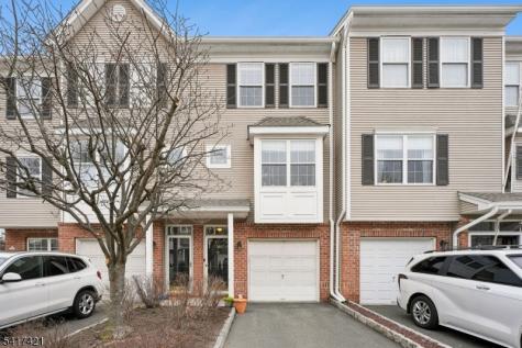 55 Greenbrook Drive Bloomfield NJ 07003