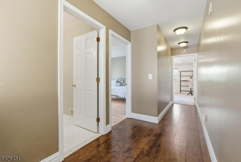 15 Aspen Court Hardyston NJ 07419