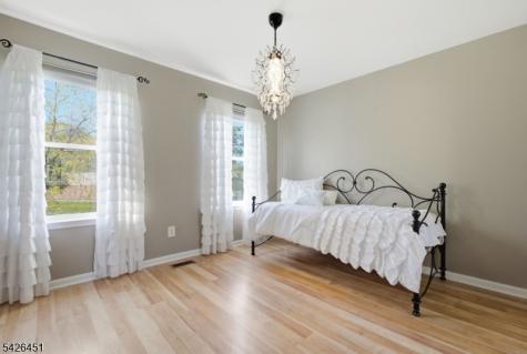 15 Aspen Court Hardyston NJ 07419