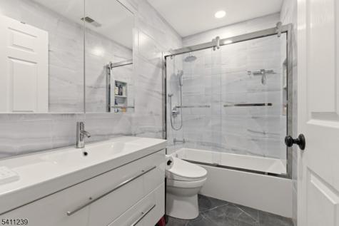 84 Drew Court Manalapan NJ 07726