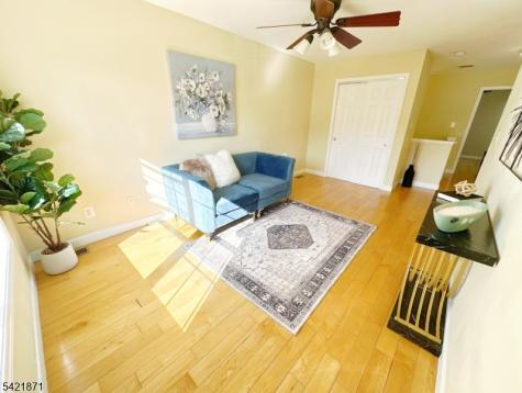 117 Barclay Drive Nutley NJ 07110