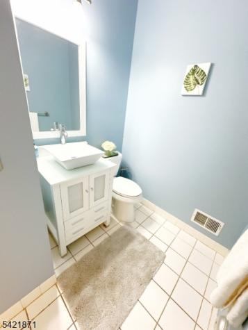 117 Barclay Drive Nutley NJ 07110
