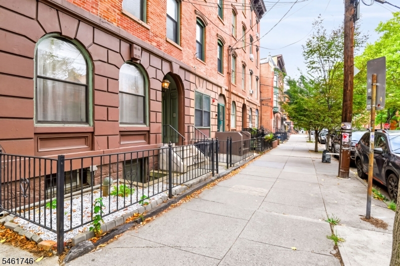 595 Jersey Avenue Jersey City NJ 07302