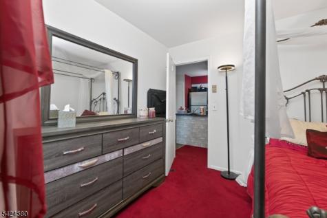 26 Larkspur Court Bedminster NJ 07921