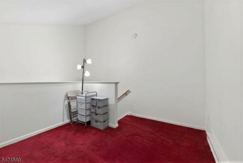 26 Larkspur Court Bedminster NJ 07921