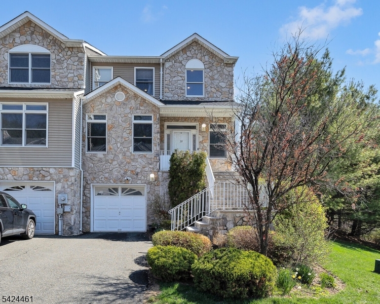 39 Autumn Ridge Road Parsippany-troy Hills NJ 07950