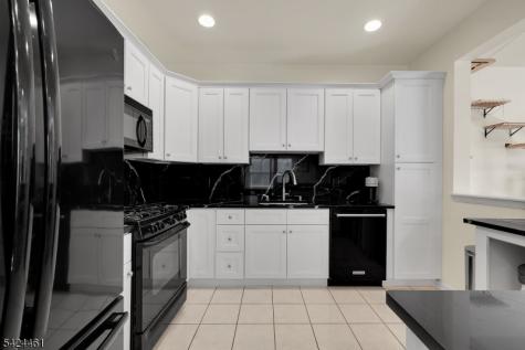 39 Autumn Ridge Road Parsippany-troy Hills NJ 07950