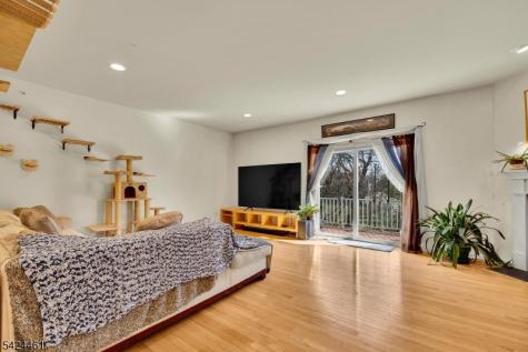 39 Autumn Ridge Road Parsippany-troy Hills NJ 07950