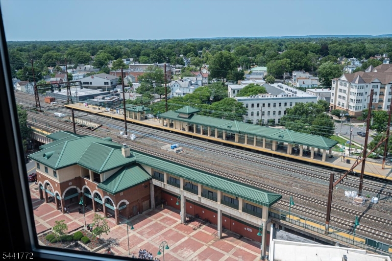 1 Carriage City Plaza Rahway NJ 07065