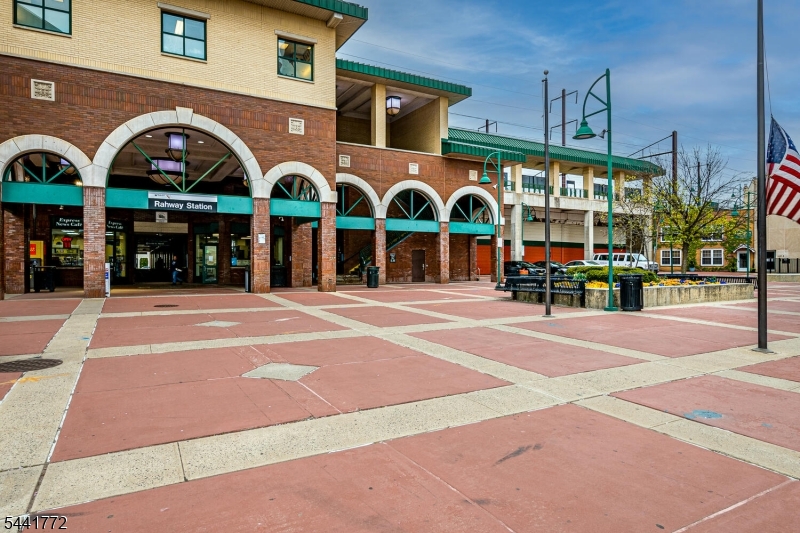 1 Carriage City Plaza Rahway NJ 07065