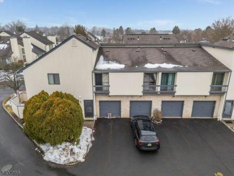 275 Crabtree Court Bernards NJ 07920