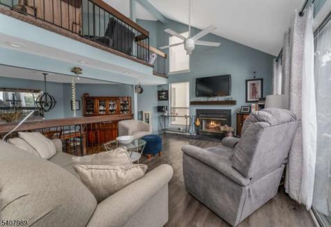 275 Crabtree Court Bernards NJ 07920