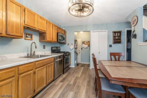 275 Crabtree Court Bernards NJ 07920