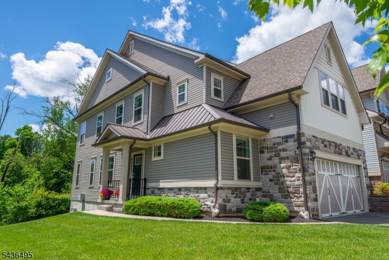 11 Albie Drive Mountain Lakes NJ 07046