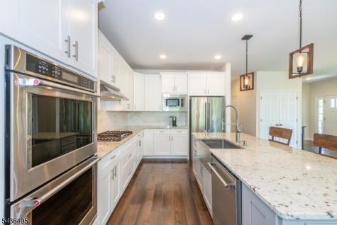 11 Albie Drive Mountain Lakes NJ 07046