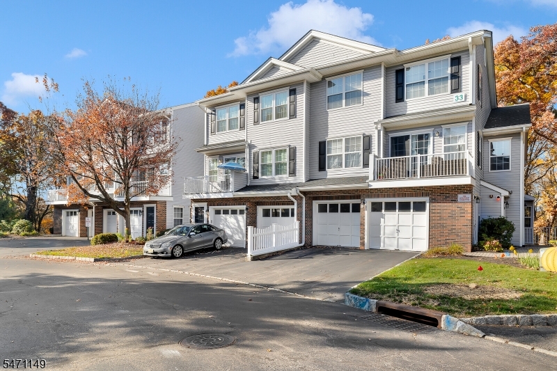 3306 Scenic Court Denville NJ 07834