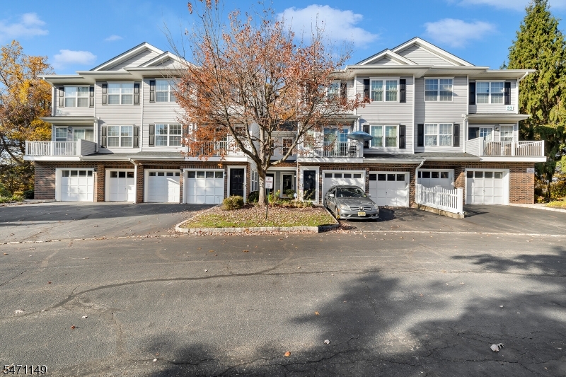 3306 Scenic Court Denville NJ 07834