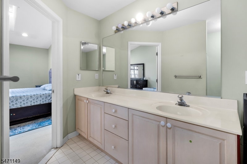 3306 Scenic Court Denville NJ 07834